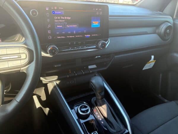 2023 Chevrolet Colorado Trail Boss - Photo 8