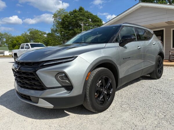 2024 Chevrolet Blazer 2.0T 2LT FWD's photo